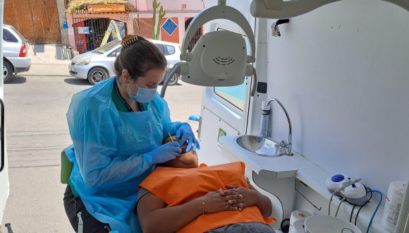 Servicio de Salud Arica y Parinacota realiza operativo en sector Industriales